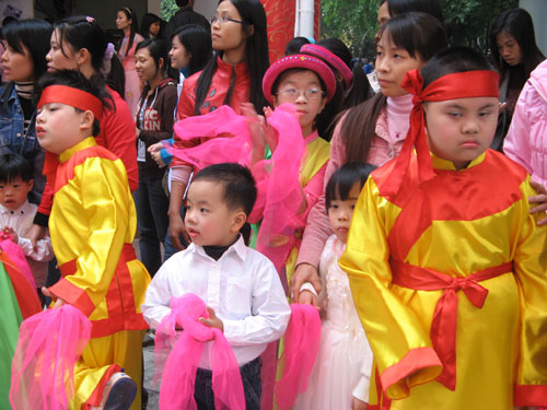 Để người khuyết tật hòa nhập cộng đồng